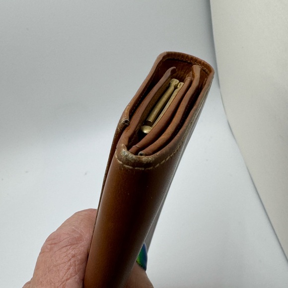 Celine- authentic leather long wallet - kiss lock change compartment - brown - Picture 11 of 12